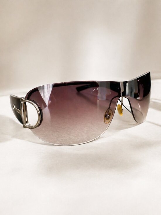 Gucci Accessories - Gucci Horsebit Shield Sunglasses – EUC